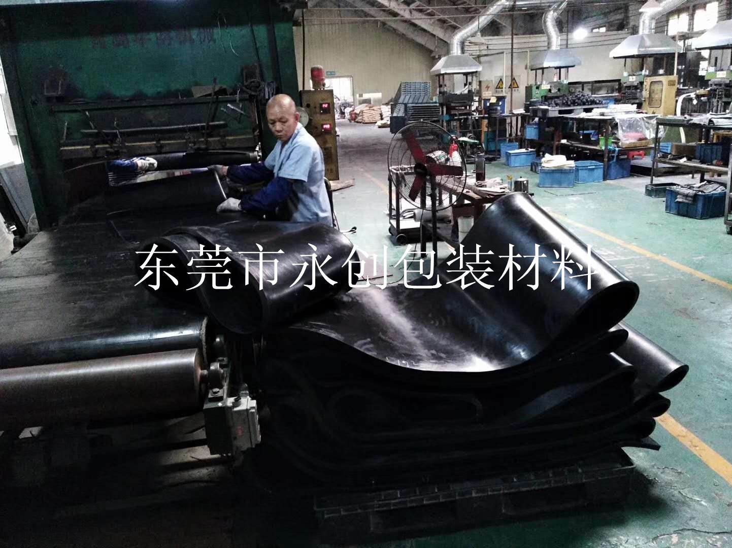軟膠板